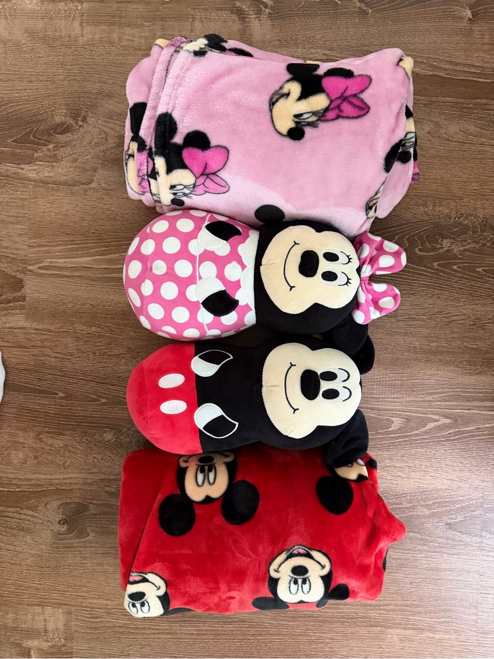 Disney Kids Minnie & Mickey Plush Slippers with Minnie Pink & Red Throw Blankets